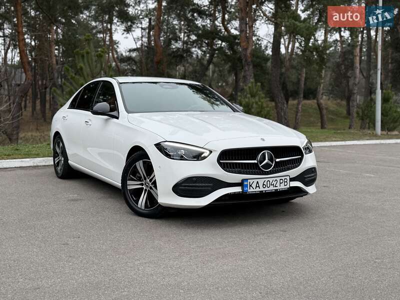 Mercedes-Benz C-Class 2023