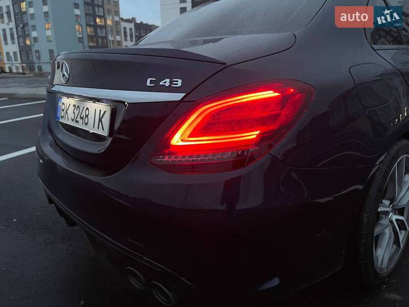 Седан Mercedes-Benz C-Class 2019 в Киеве