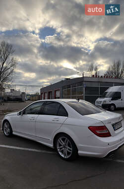 Седан Mercedes-Benz C-Class 2014 в Одесі