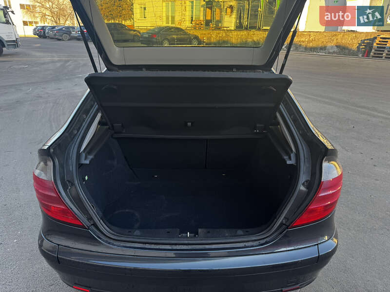 Купе Mercedes-Benz C-Class 2003 в Львове