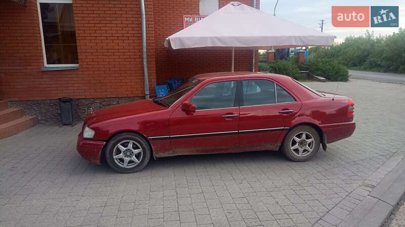 Седан Mercedes-Benz C-Class 1994 в Кременці