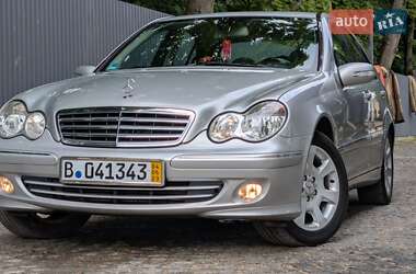 Седан Mercedes-Benz C-Class 2004 в Тернополе