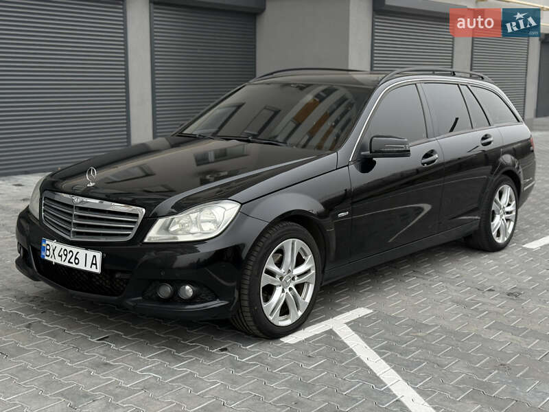 Универсал Mercedes-Benz C-Class 2012 в Хмельницком