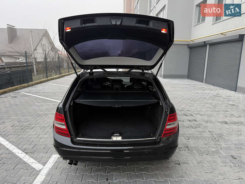 Универсал Mercedes-Benz C-Class 2012 в Хмельницком