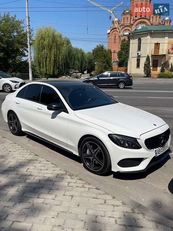 Седан Mercedes-Benz C-Class 2015 в Киеве