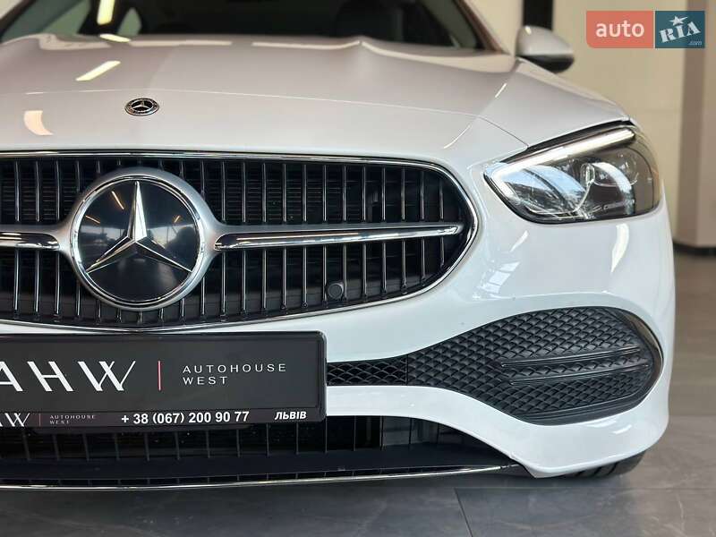 Седан Mercedes-Benz C-Class 2021 в Львове