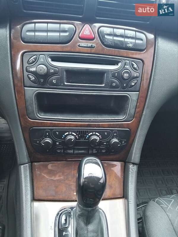 Седан Mercedes-Benz C-Class 2001 в Бердичеві