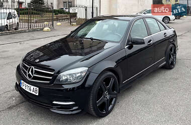 Седан Mercedes-Benz C-Class 2010 в Запорожье