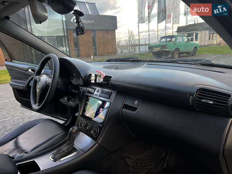 Седан Mercedes-Benz C-Class 2006 в Дніпрі