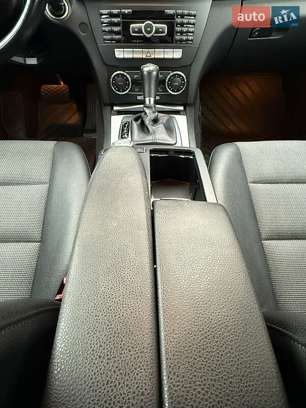 Седан Mercedes-Benz C-Class 2012 в Одесі