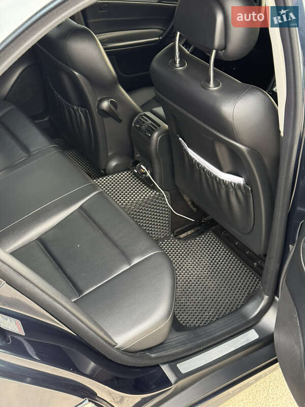 Седан Mercedes-Benz C-Class 2005 в Харкові