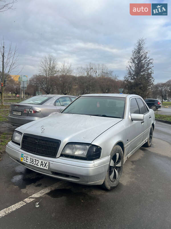 Mercedes-Benz C-Class 1995