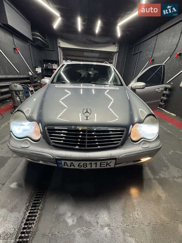 Mercedes-Benz C-Class 2001