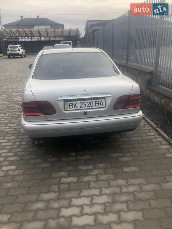 Седан Mercedes-Benz C-Class 1999 в Рокитном