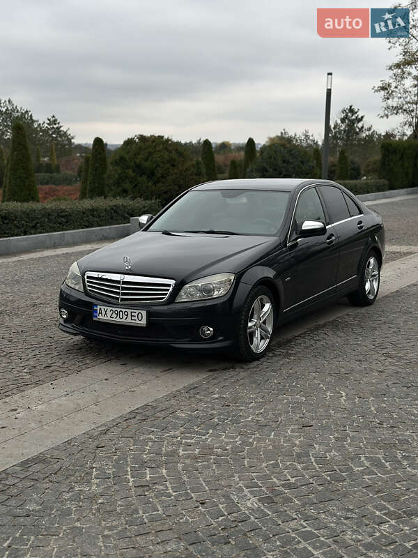 Mercedes-Benz C-Class 2008