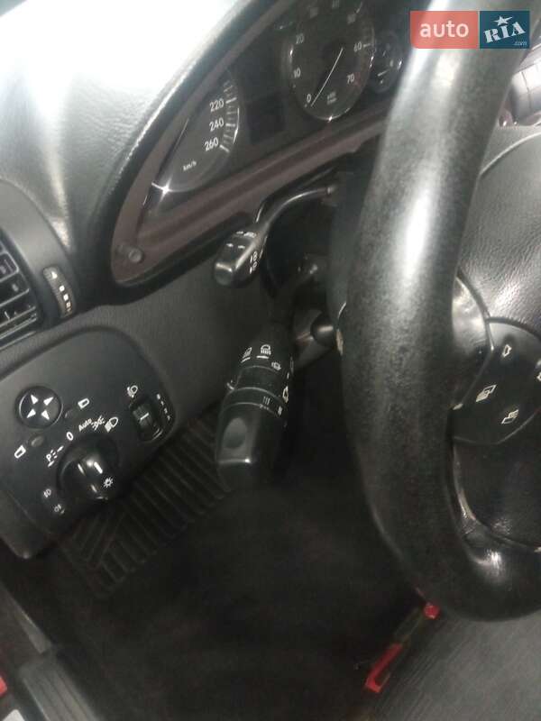 Универсал Mercedes-Benz C-Class 2006 в Радомышле