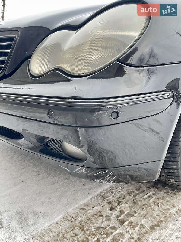 Седан Mercedes-Benz C-Class 2003 в Каменском фото 4 Седан Mercedes-Benz C-Class 2003 в Каменском