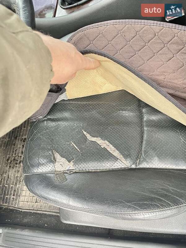 Седан Mercedes-Benz C-Class 2003 в Каменском фото 13 Седан Mercedes-Benz C-Class 2003 в Каменском