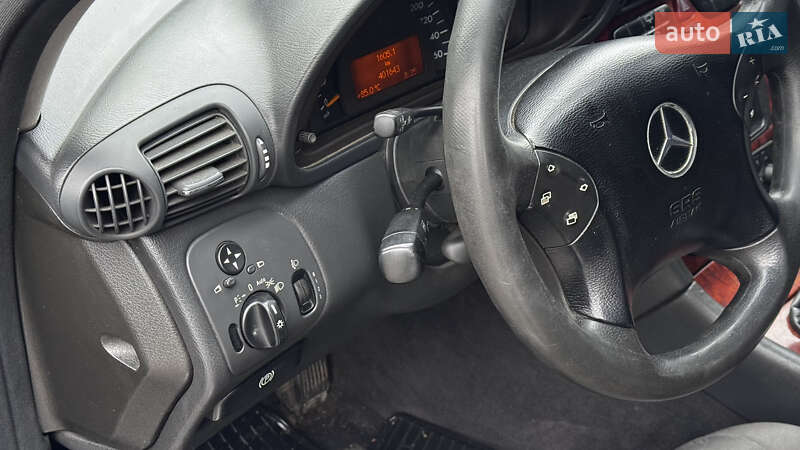 Універсал Mercedes-Benz C-Class 2002 в Теребовлі