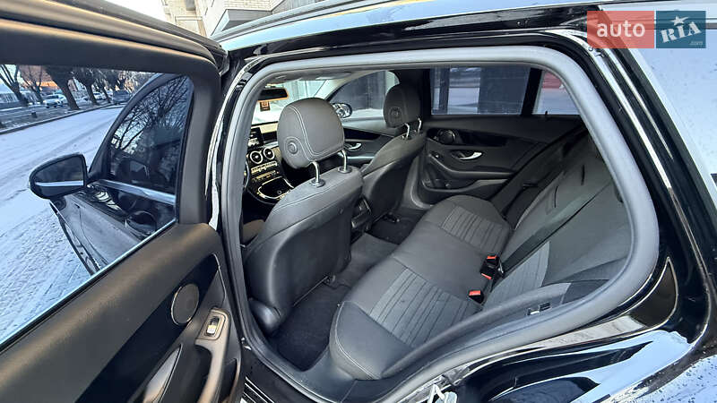 Универсал Mercedes-Benz C-Class 2015 в Ужгороде