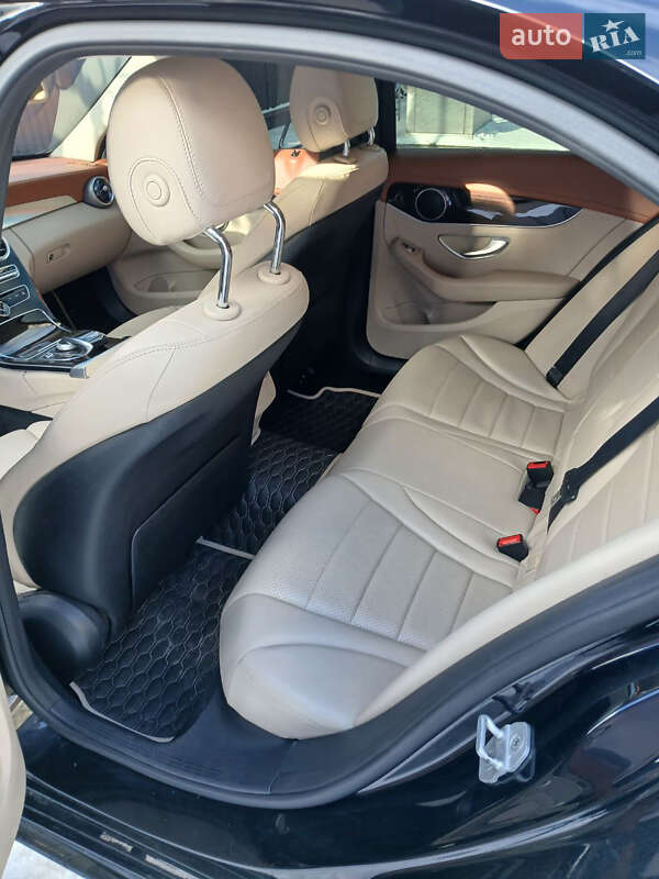 Седан Mercedes-Benz C-Class 2015 в Києві фото 15 Седан Mercedes-Benz C-Class 2015 в Києві
