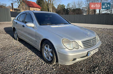 Седан Mercedes-Benz C-Class 2002 в Львове