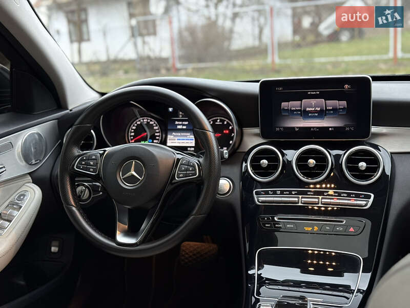 Седан Mercedes-Benz C-Class 2016 в Львове