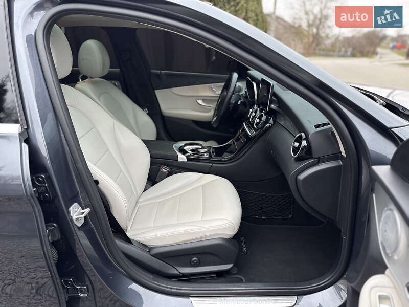 Седан Mercedes-Benz C-Class 2016 в Львове