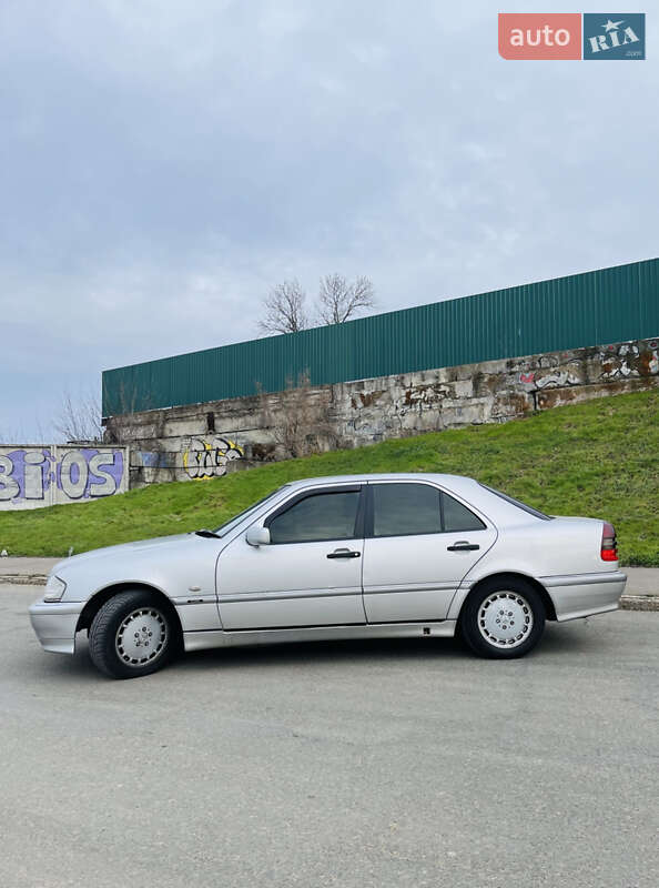 Седан Mercedes-Benz C-Class 1998 в Одесі