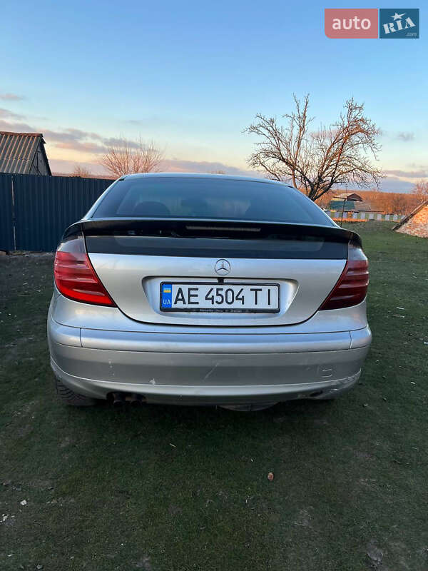 Купе Mercedes-Benz C-Class 2003 в Кривому Розі