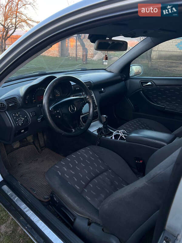 Купе Mercedes-Benz C-Class 2003 в Кривому Розі