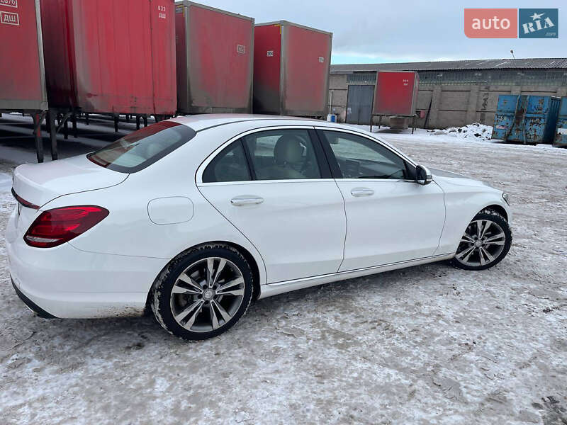 Седан Mercedes-Benz C-Class 2016 в Киеве
