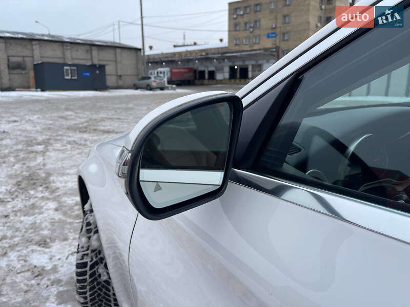 Седан Mercedes-Benz C-Class 2016 в Киеве