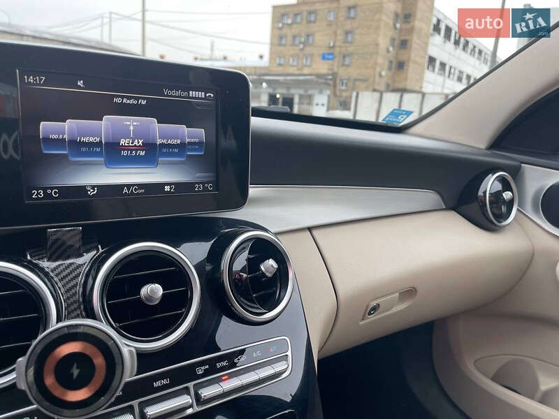 Седан Mercedes-Benz C-Class 2016 в Киеве