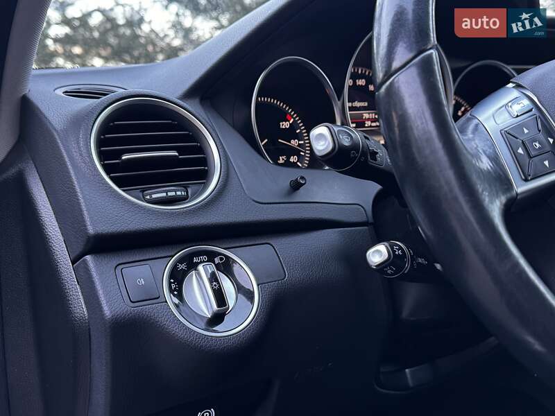Универсал Mercedes-Benz C-Class 2013 в Дрогобыче