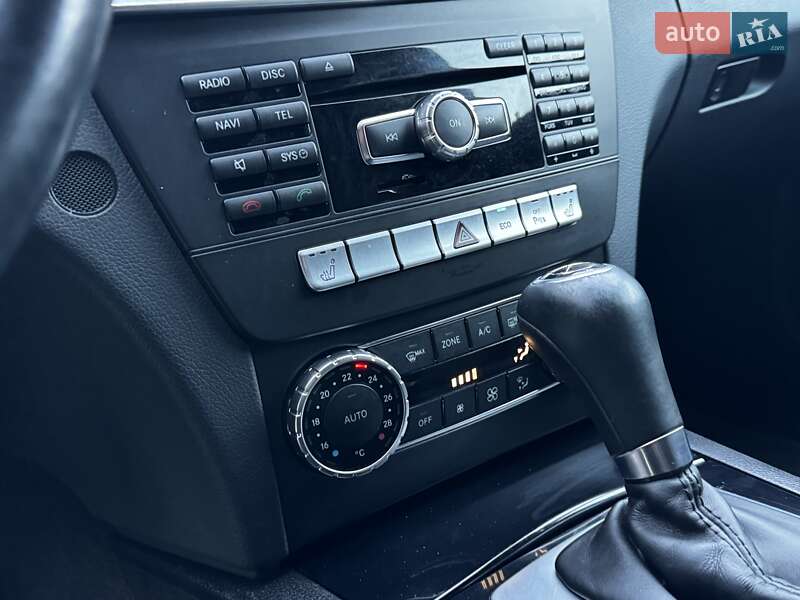 Универсал Mercedes-Benz C-Class 2013 в Дрогобыче