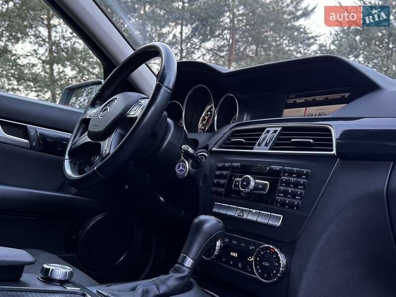 Универсал Mercedes-Benz C-Class 2013 в Дрогобыче