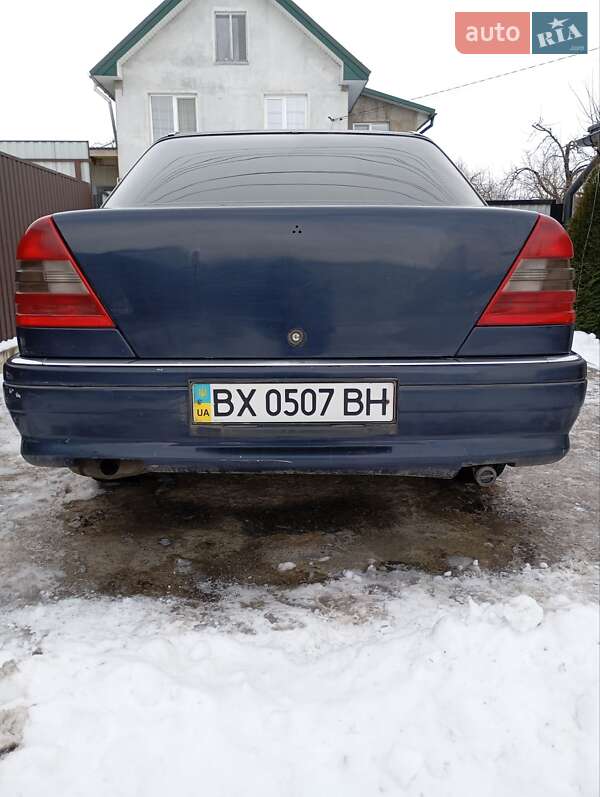 Седан Mercedes-Benz C-Class 1995 в Хмельницком