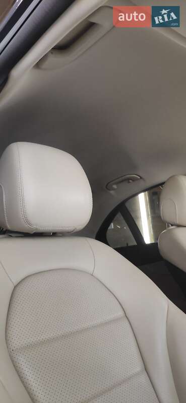 Седан Mercedes-Benz C-Class 2016 в Києві фото 47 Седан Mercedes-Benz C-Class 2016 в Києві