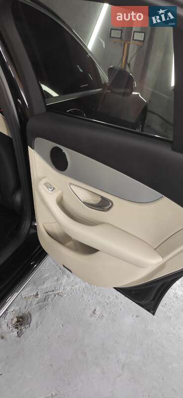 Седан Mercedes-Benz C-Class 2016 в Києві фото 53 Седан Mercedes-Benz C-Class 2016 в Києві