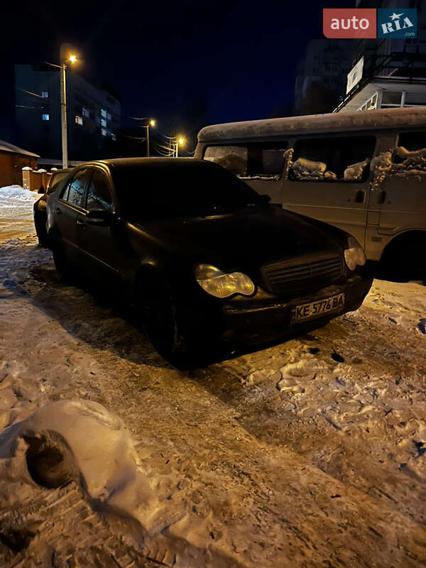 Седан Mercedes-Benz C-Class 2002 в Доброполье