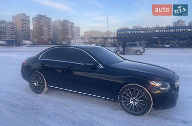 Седан Mercedes-Benz C-Class 2017 в Києві