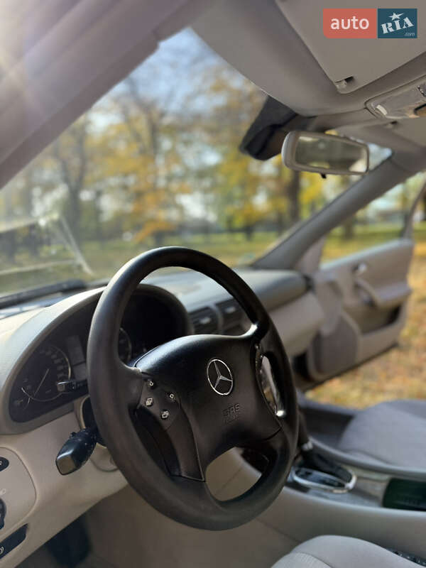 Универсал Mercedes-Benz C-Class 2004 в Измаиле