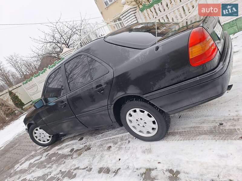 Седан Mercedes-Benz C-Class 1994 в Черновцах фото 4 Седан Mercedes-Benz C-Class 1994 в Черновцах