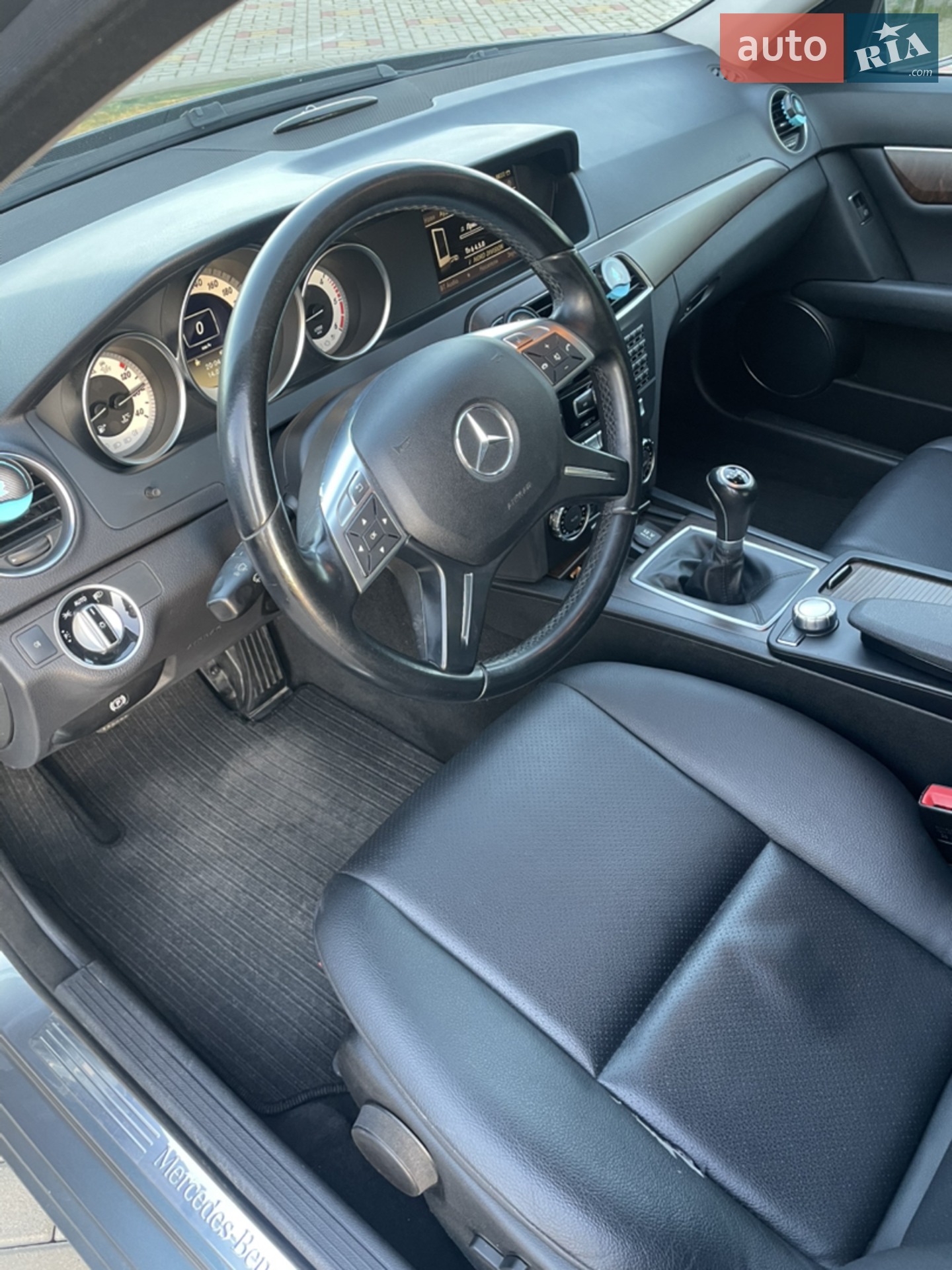 2012 Mercedes-Benz C-klasse - мініатюра 13