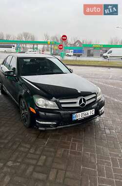Седан Mercedes-Benz C-Class 2011 в Полтаве