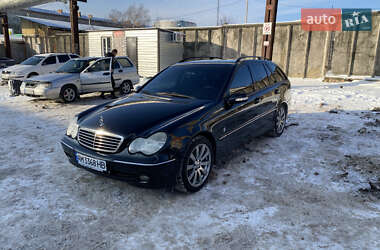 Універсал Mercedes-Benz C-Class 2002 в Вінниці