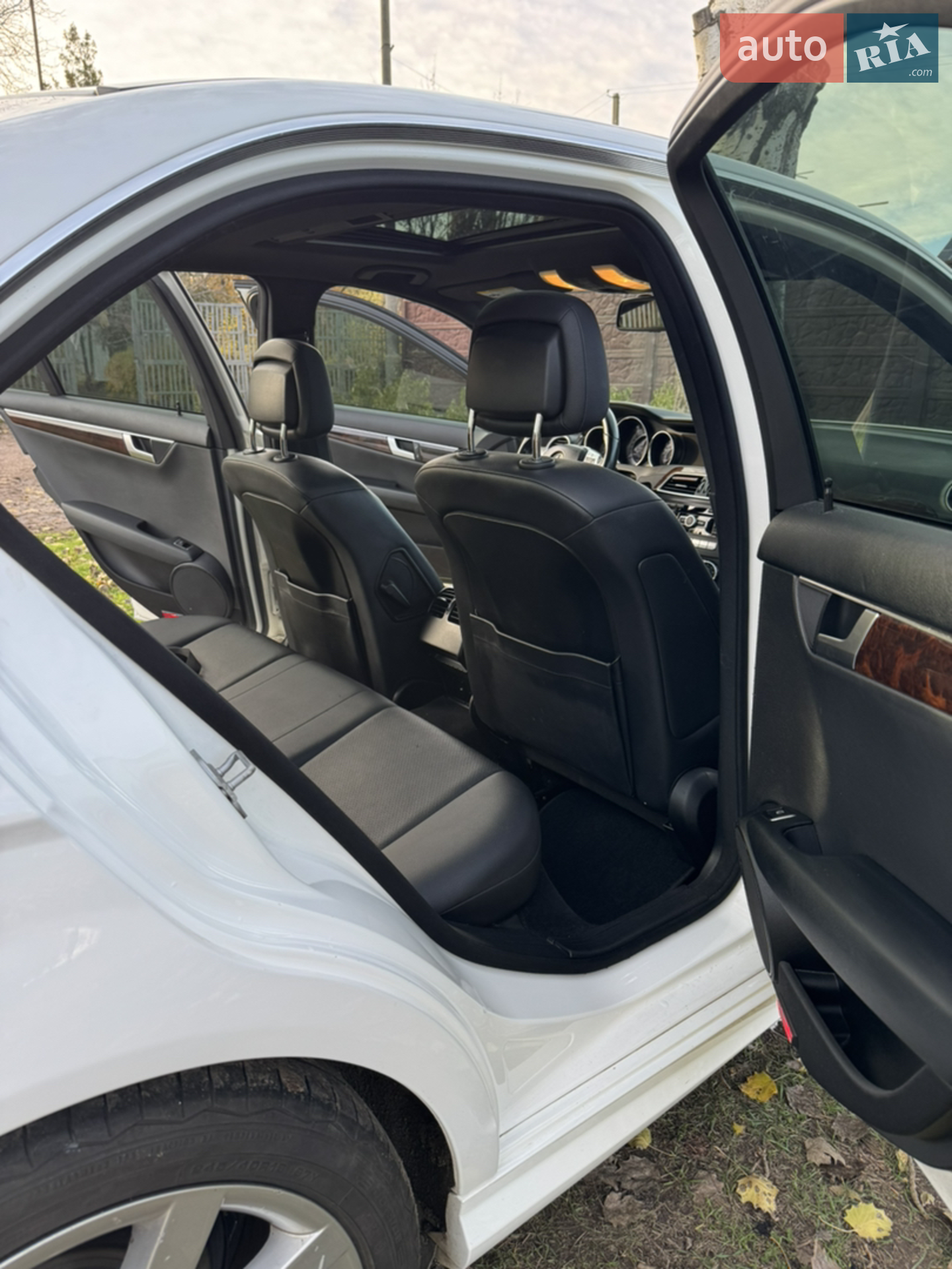 2013 Mercedes-Benz C-klasse - мініатюра 11