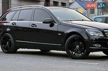 Універсал Mercedes-Benz C-Class 2008 в Луцьку