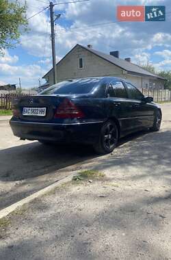 Седан Mercedes-Benz C-Class 2004 в Ірпені